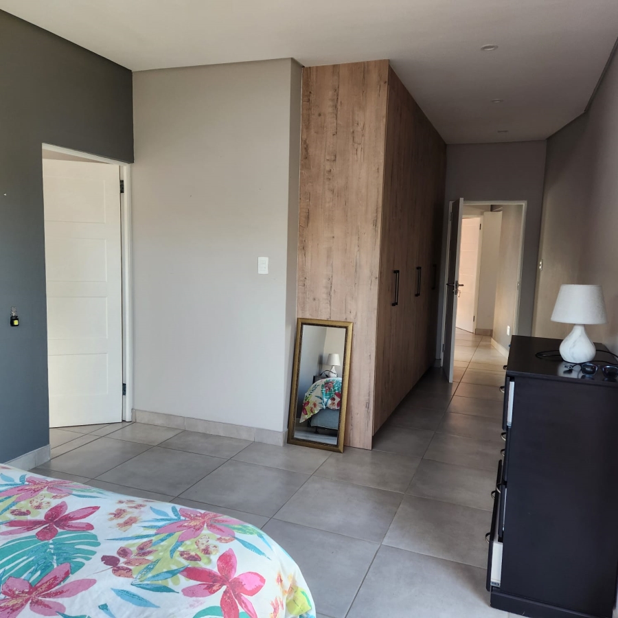 To Let 3 Bedroom Property for Rent in Van Der Hoff Park North West